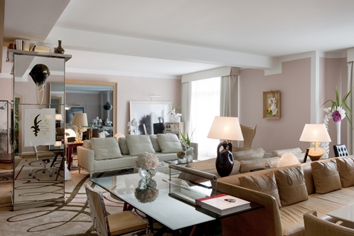 /Media/images/Product_Images/hotelreviews/le hotel monceau/le royal monceau suite.jpg />
                </div>
            }
            else
            {
                <div data-p=