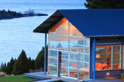 /Media/images/Product_Images/resort reports/kea/lake view.jpg />
                </div>
            }
            else
            {
                <div data-p=